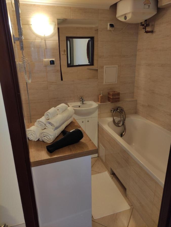 Apartament Lapacz Snow Przemyśl Exterior foto